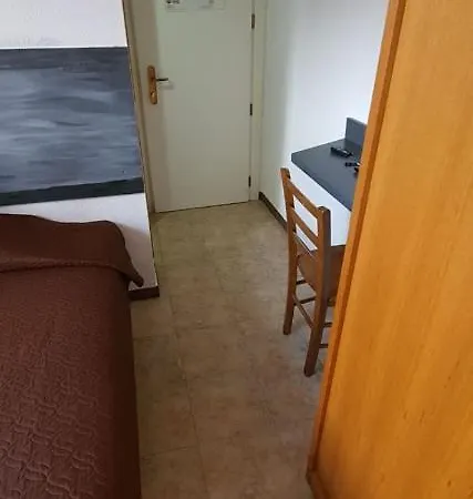 Acquaviva Park 3* 费拉约港