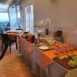 Acquaviva Park לינה וארוחת בוקר פורטופראיו
