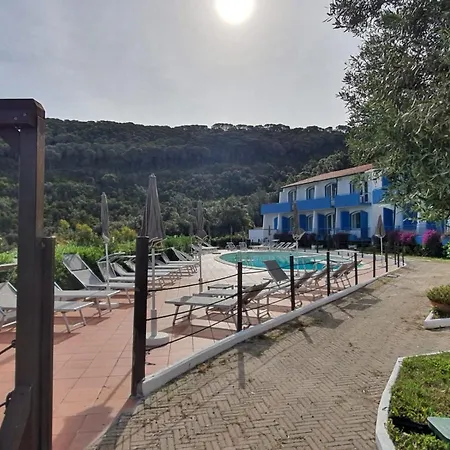Acquaviva Park Bed & Breakfast 3*
