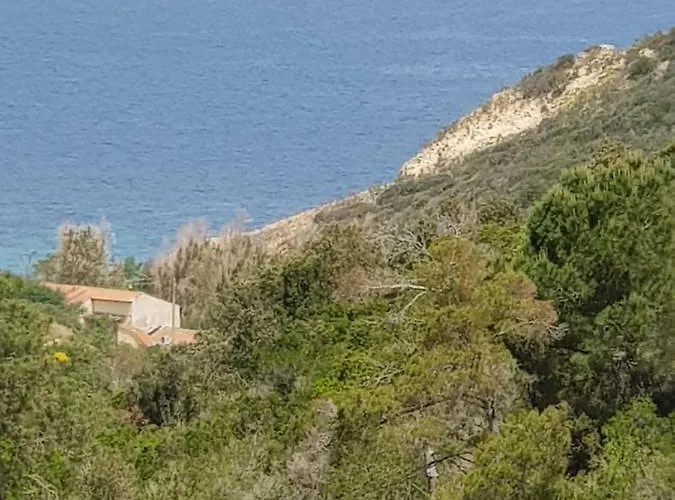 Acquaviva Park לינה וארוחת בוקר 3*