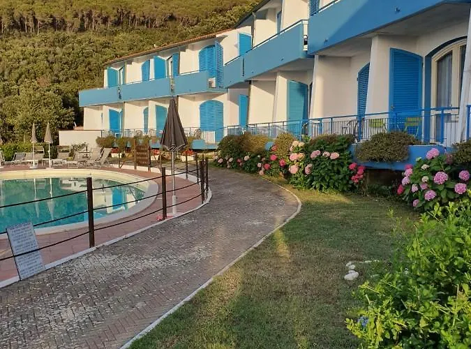 Acquaviva Park Bed & Breakfast 3*