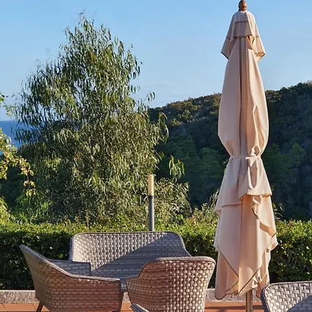 Acquaviva Park 3*
